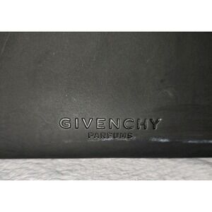 Givenchy Parfums Paris Triangle Travel Make Up Bag Faux Leather Black‎ Zip Up